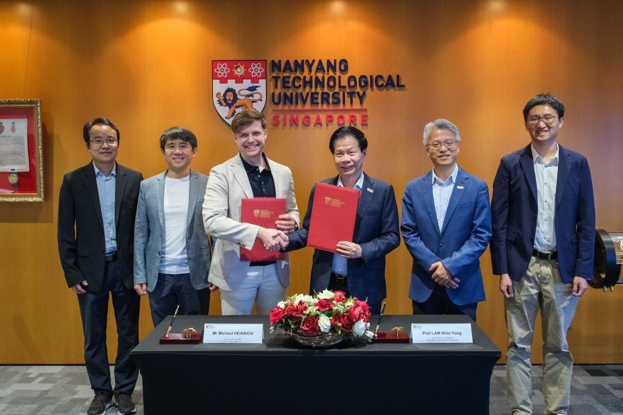 NTU Singapore and Zero Gravity Jointly Launch S$5 Million Research Hub for Decentralized AI Technologies (10 Nov)