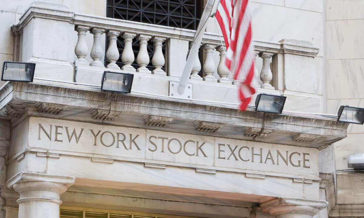 Expert: NYSE-Like Oversight Could Prevent Crypto Crashes