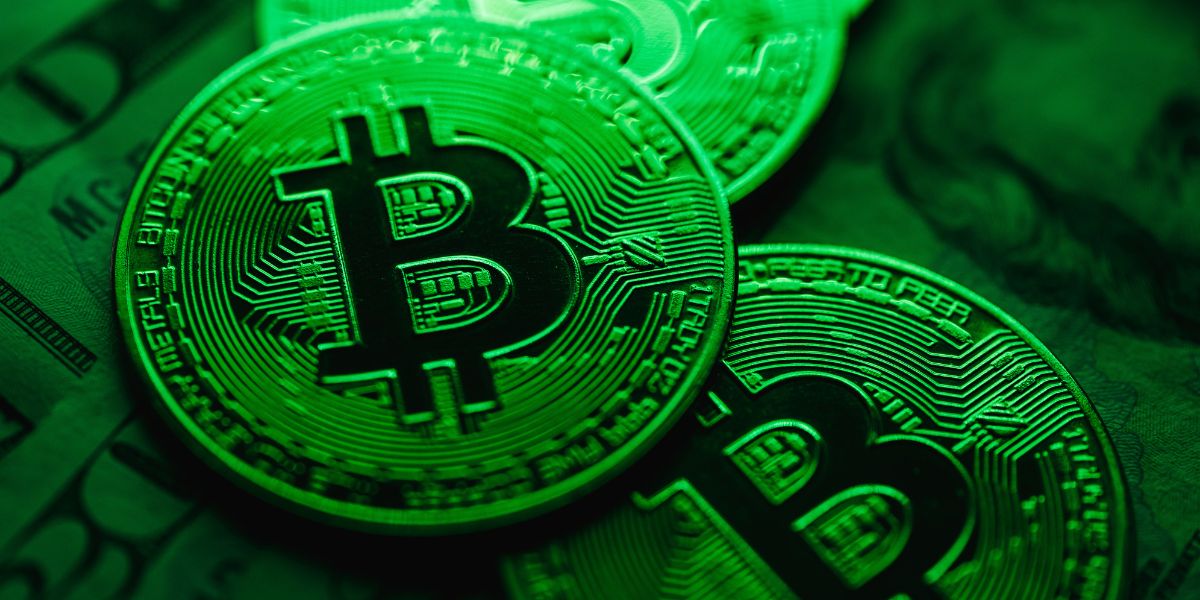 Peter Brandt Postpones Year-End Bitcoin Forecast to 2029 Instead