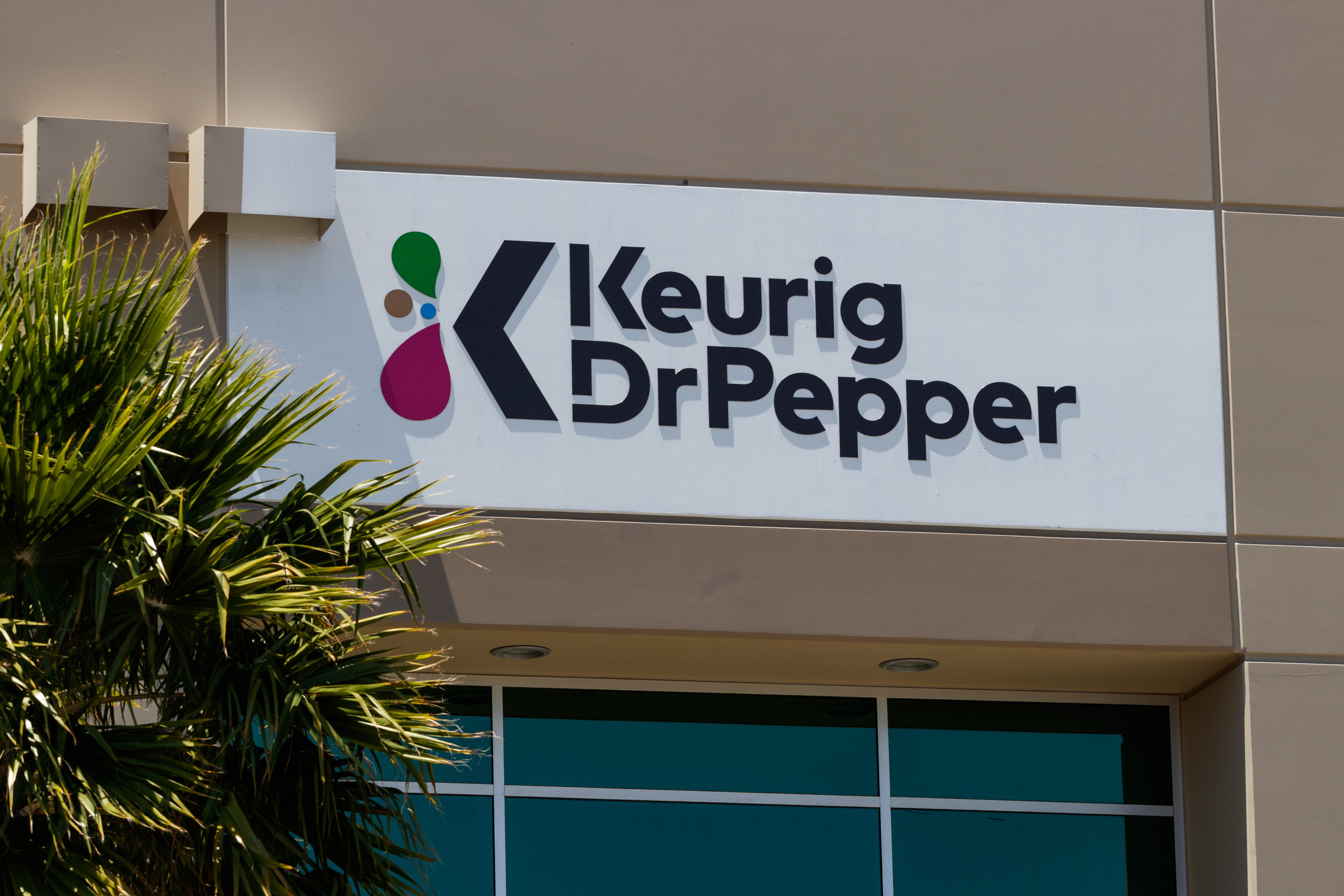 Keurig Dr Pepper Reports Strong Q3 Results, Raises 2025 Sales Guidance