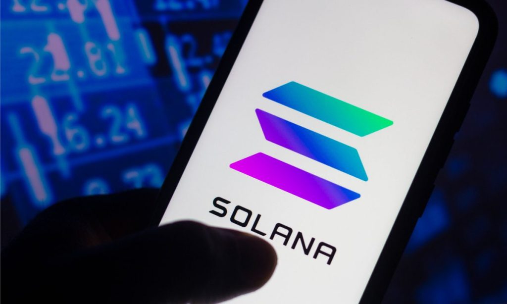 Solana Developers Take Unexpected Dig at Rival Altcoin: ‘Its Price Should Drop to Zero’
